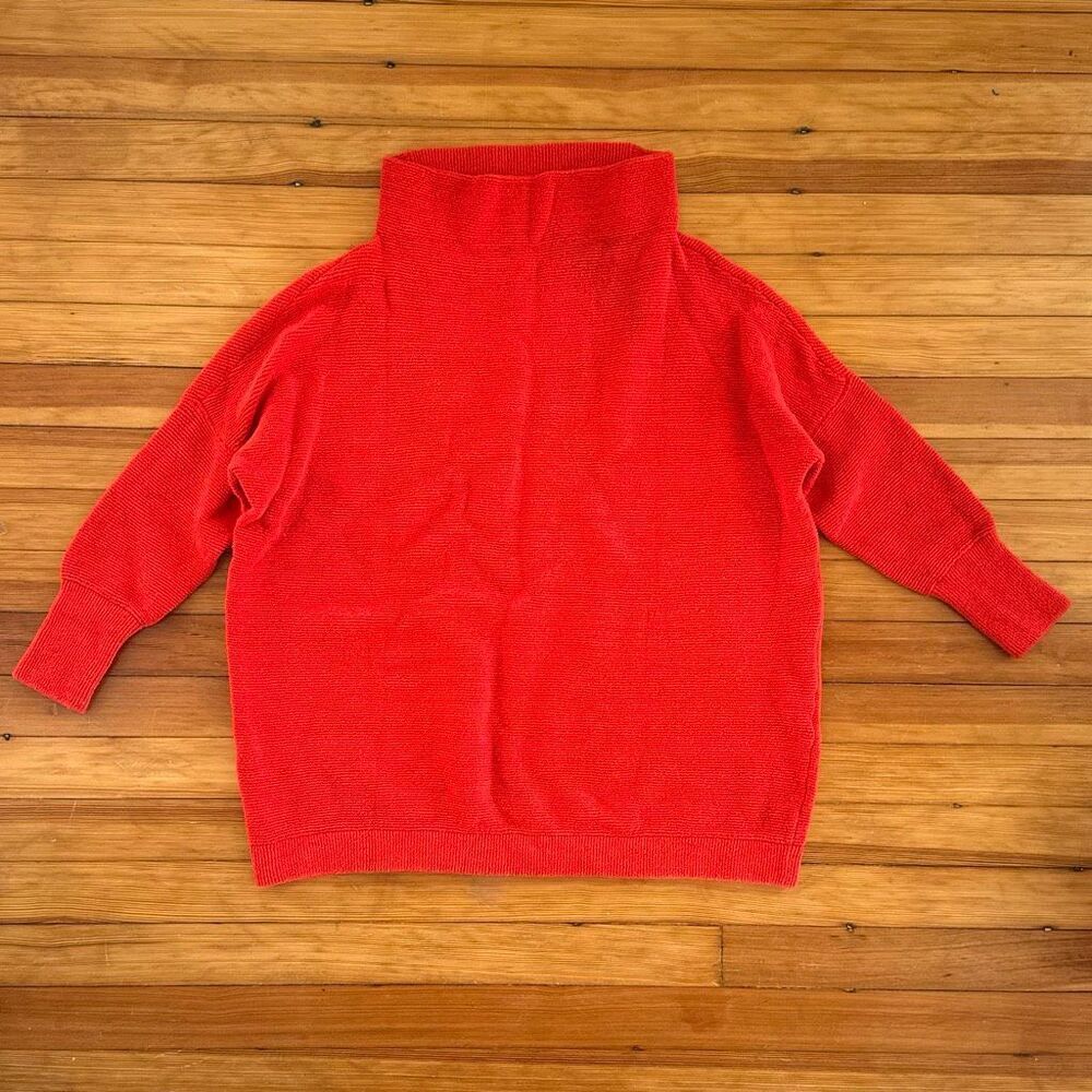 Free People Ottoman Slouchy Mockneck Tunic Sweater in Red Size S - Picture 2 of 7